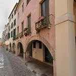 Welc-om Savonarola River View