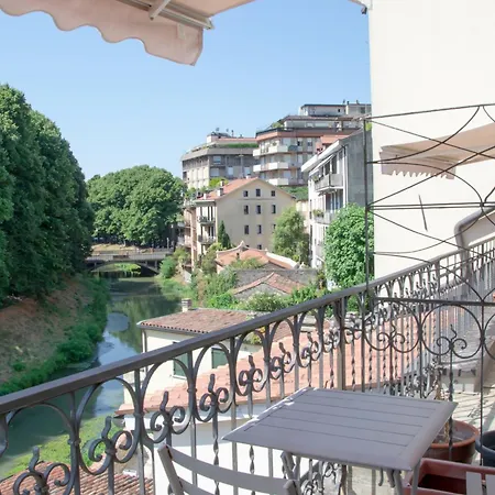 Lägenhet Welc-om Savonarola River View *