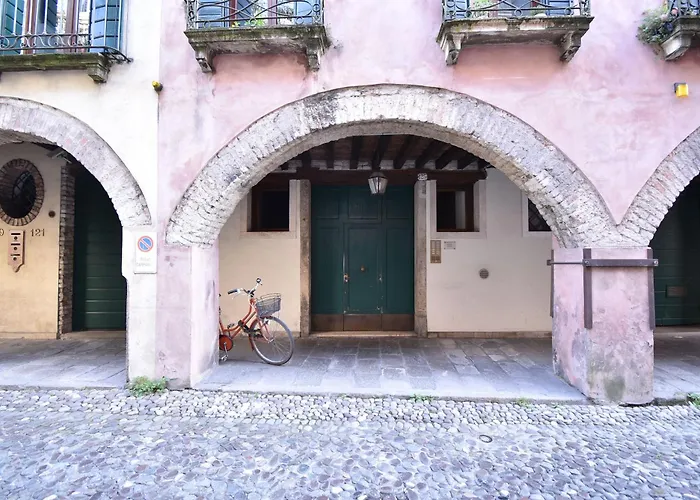 Welc-om Savonarola Open Space * Padua